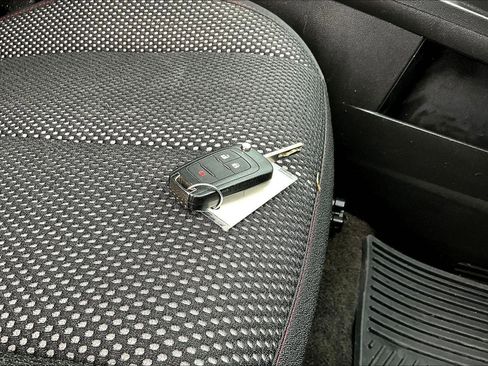 Used 2016 Chevrolet Equinox LT w/ LPO, Protection Package image 12