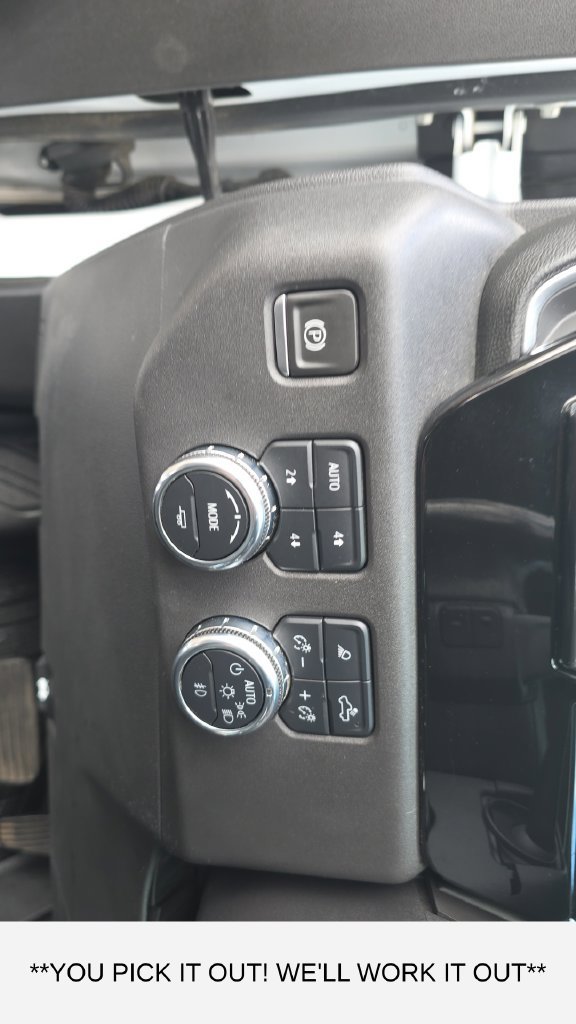 Used 2023 GMC Sierra 1500 SLT w/ SLT Premium Plus Package AWD/4WD image 13