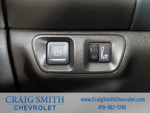 Used 2022 GMC Acadia SLE w/ Driver Convenience Package image 23