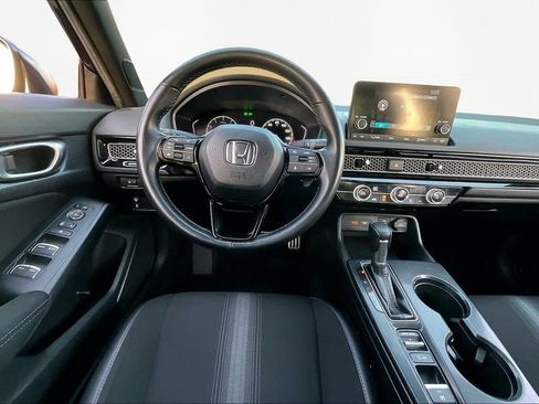 Used 2024 Honda Civic Sport image 9