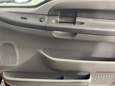 Used 2002 Ford F250 XLT image 26