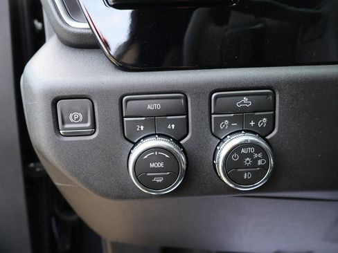 New 2026 GMC Sierra 1500 Elevation w/ Preferred Package image 12