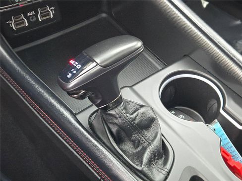 Used 2023 Dodge Durango GT image 31