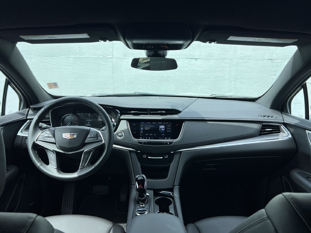 New 2026 Cadillac XT5 Luxury AWD/4WD image 30