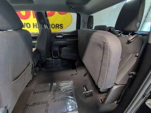 Certified 2022 Chevrolet Silverado 1500 LT AWD/4WD image 28