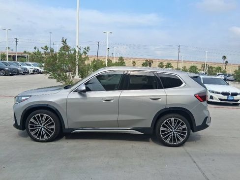 Used 2024 BMW X1 xDrive28i w/ Convenience Package AWD/4WD image 3