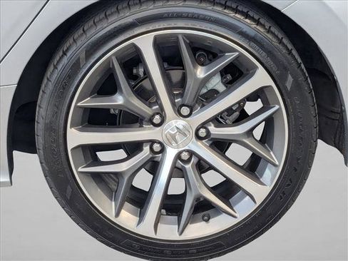 Used 2022 Honda Civic Touring image 24