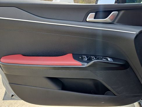 Used 2023 Kia K5 GT-Line image 13