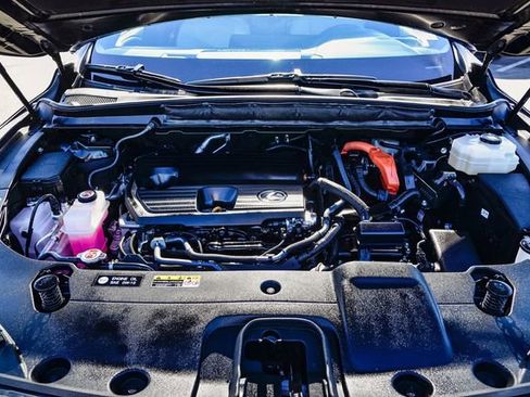 Certified 2024 Lexus RX 350h image 32