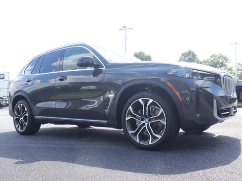 New 2026 BMW X5 sDrive40i w/ Climate Comfort Package RWD image 8