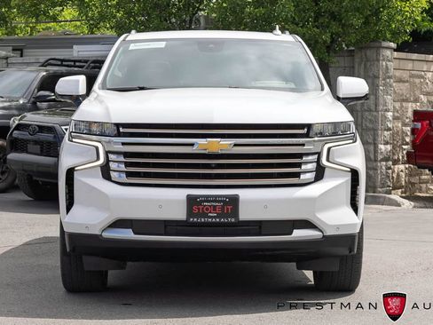 Used 2024 Chevrolet Suburban High Country AWD/4WD image 19