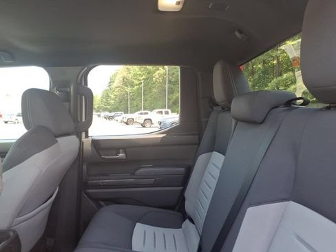 Used 2024 Toyota Tacoma TRD Sport AWD/4WD image 7