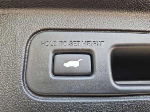 Used 2024 Honda Pilot TrailSport image 28