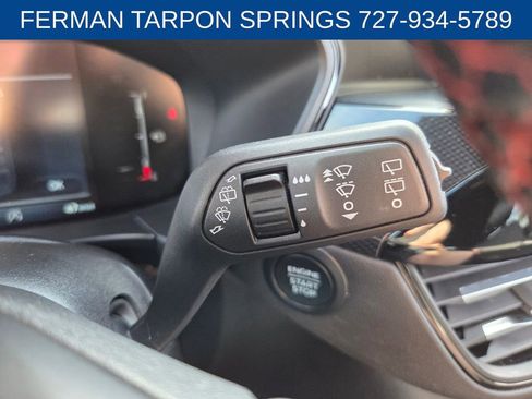 Used 2025 Ford Escape ST-Line Select AWD/4WD image 30