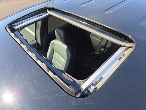 Certified 2023 Honda Passport EX-L image 4