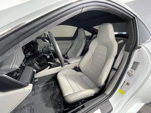 Used 2023 Porsche 911 Turbo image 5