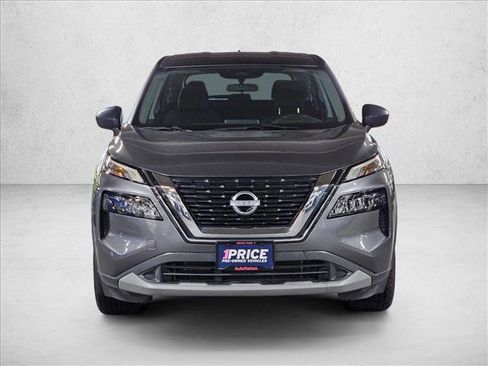 Used 2023 Nissan Rogue S FWD image 2