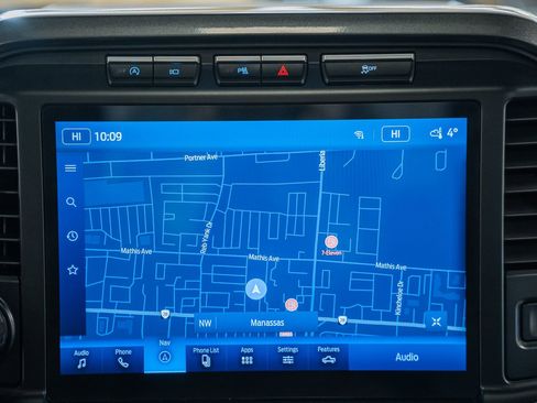 Certified 2023 Ford F150 Lariat w/ Equipment Group 502A High image 29