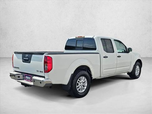 Used 2019 Nissan Frontier SV w/ Value Truck Package AWD/4WD image 5