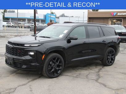 Used 2024 Chevrolet Traverse RS