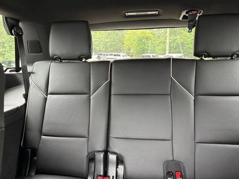 Certified 2024 Cadillac Escalade Premium Luxury AWD/4WD image 14