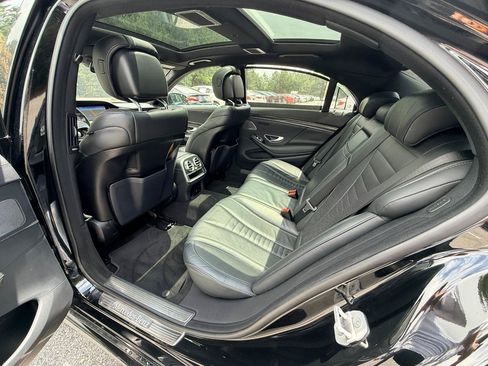 Used 2016 Mercedes-Benz S 550 Sedan image 10