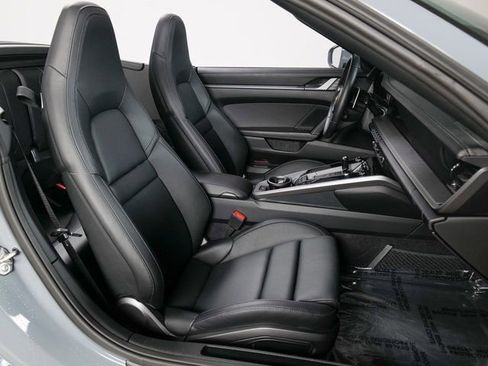 Used 2024 Porsche 911 Carrera image 14