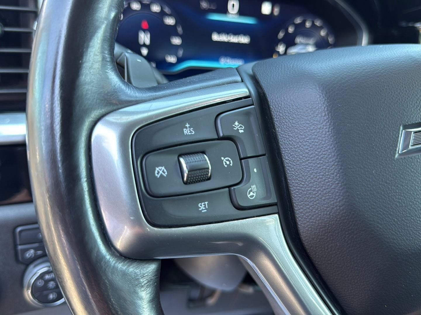 Used 2022 Chevrolet Silverado 1500 RST w/ Max Trailering Package AWD/4WD image 14