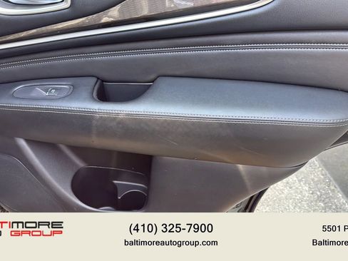 Used 2017 INFINITI QX60 AWD w/ Premium Plus Package image 38