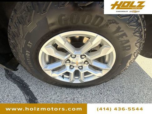 Certified 2024 Chevrolet Silverado 1500 LT AWD/4WD image 32
