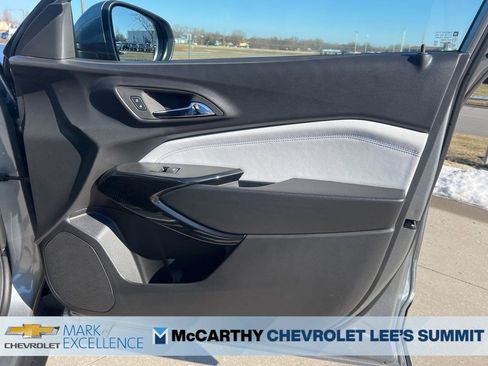 New 2026 Chevrolet Trax LT w/ Driver Confidence Package image 25
