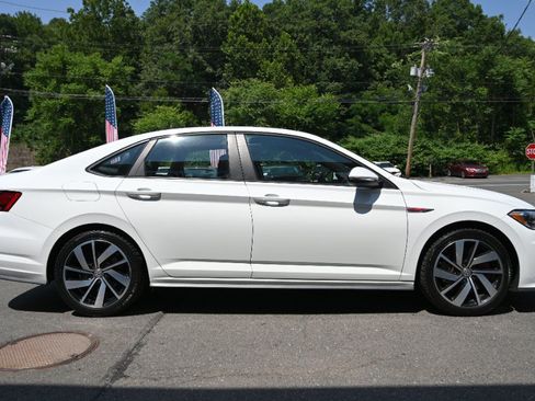 Used 2019 Volkswagen Jetta GLI Autobahn FWD image 6