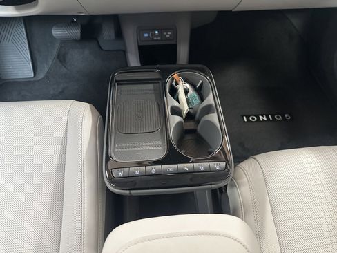 New 2026 Hyundai Ioniq 5 Limited image 21