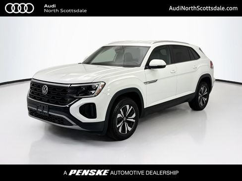 Used 2024 Volkswagen Atlas Cross Sport SE FWD image 1