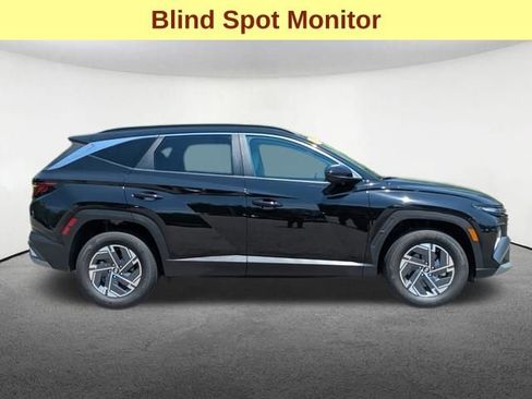 Used 2025 Hyundai Tucson Blue AWD/4WD image 4