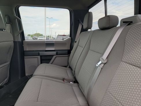 Used 2018 Ford F150 XLT w/ Equipment Group 302A Luxury AWD/4WD image 15