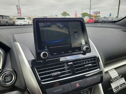 New 2025 Mitsubishi Eclipse Cross SEL image 12