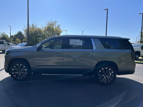 New 2025 Chevrolet Suburban High Country w/ LPO, Get Active Package image 7