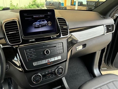 Used 2018 Mercedes-Benz GLE 350 image 20