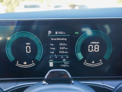 Used 2025 Hyundai Santa Fe SEL image 23