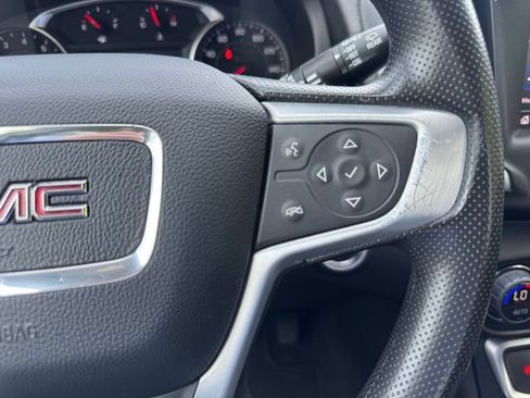 Used 2024 GMC Terrain SLE w/ Driver Convenience Package AWD/4WD image 16