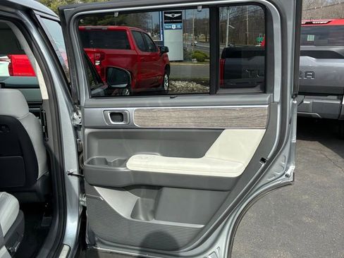 Used 2024 Hyundai Santa Fe Calligraphy image 51