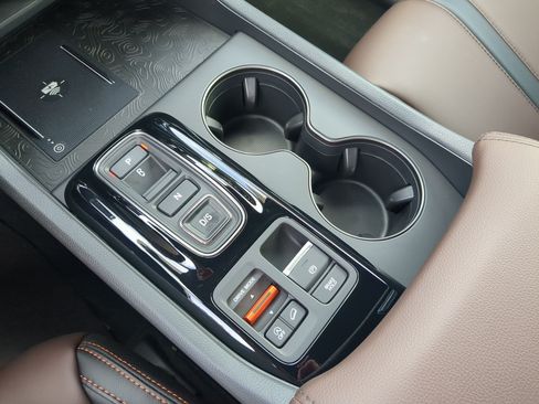 Used 2026 Honda Pilot TrailSport image 29