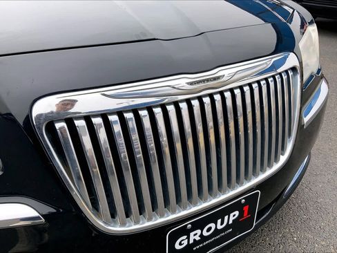 Used 2012 Chrysler 300 Limited image 27