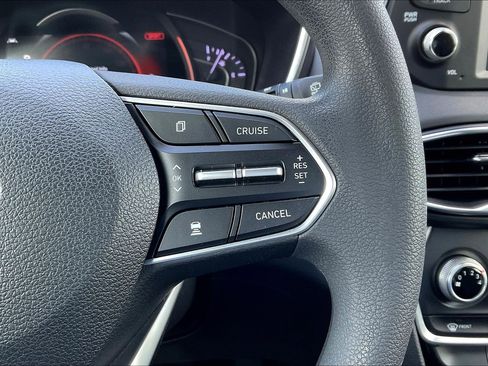 Used 2020 Hyundai Santa Fe SEL image 11