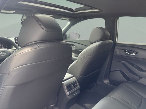 Used 2025 Honda Accord Sport image 29