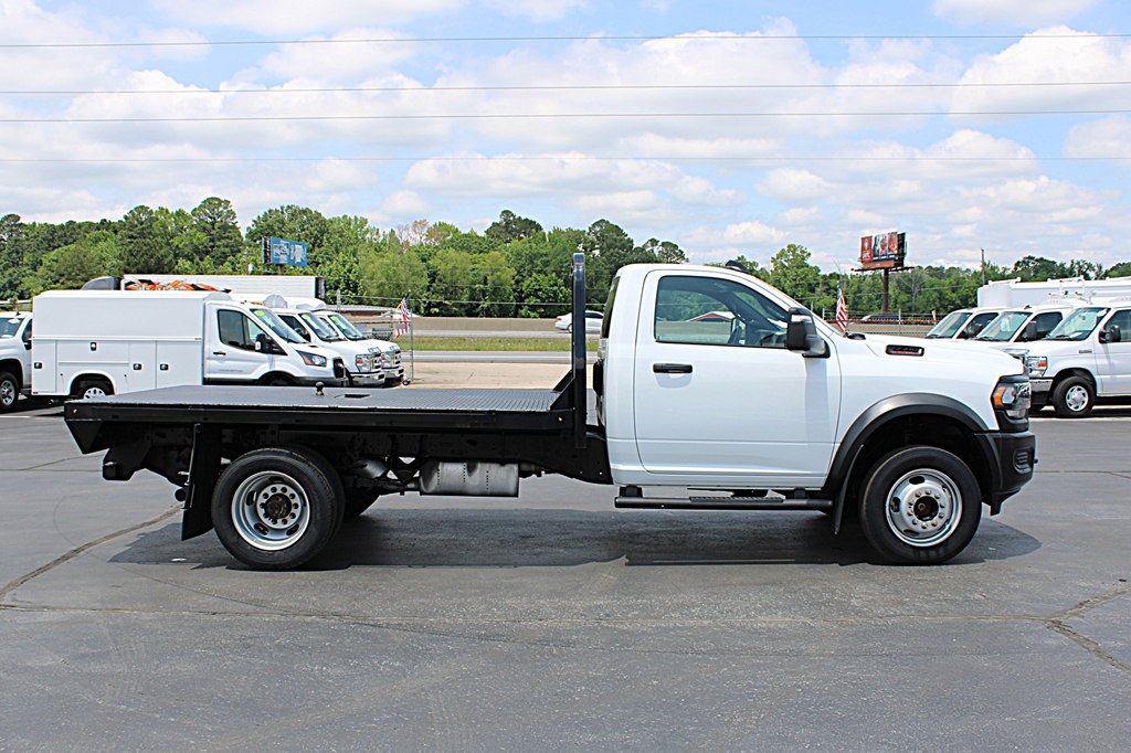Used 2024 RAM 5500 Tradesman AWD/4WD image 7