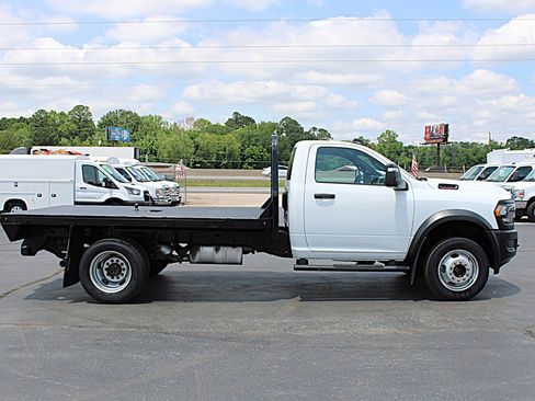 Used 2024 RAM 5500 Tradesman AWD/4WD image 7