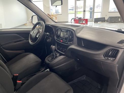 Used 2022 RAM ProMaster City Tradesman FWD image 21