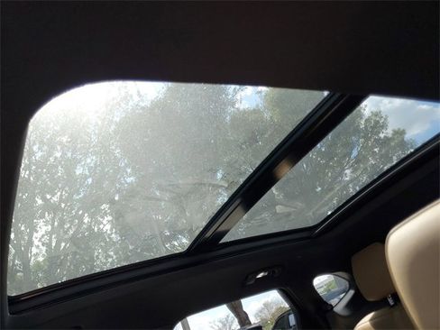 Certified 2021 Chevrolet Blazer Premier w/ Driver Confidence II Package image 21